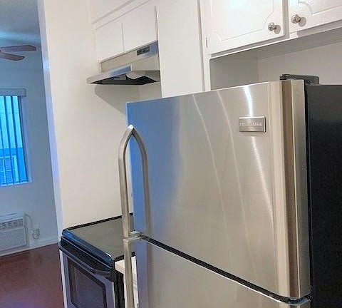 1 BD + 1 BA