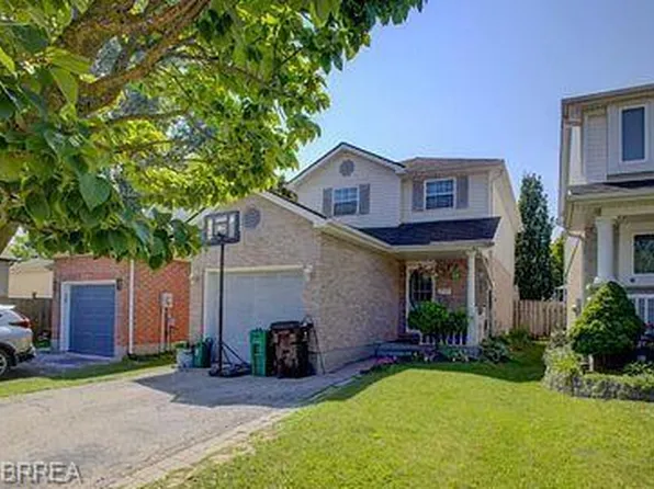 223 Melran Dr, Cambridge, ON N3C 4E5