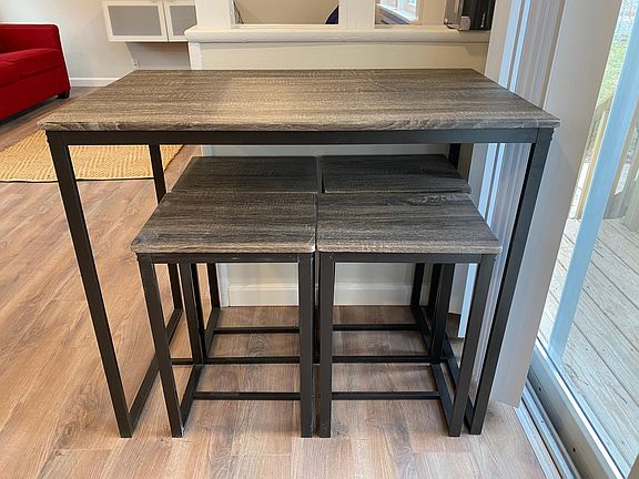 Dining table set for 4