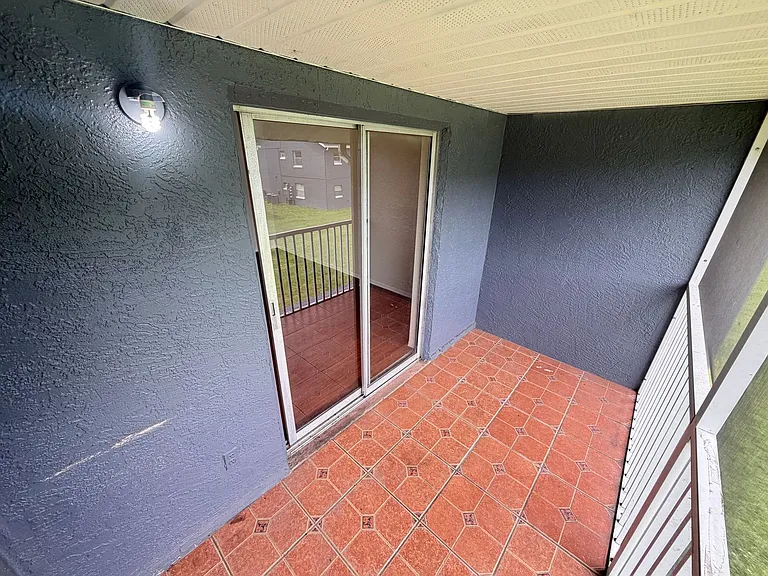 4124 Pershing Pointe Pl #4 — Photo 35