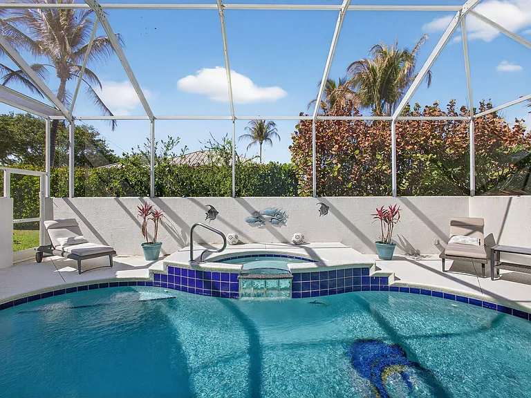 8075 SE Governors Way — Photo 31