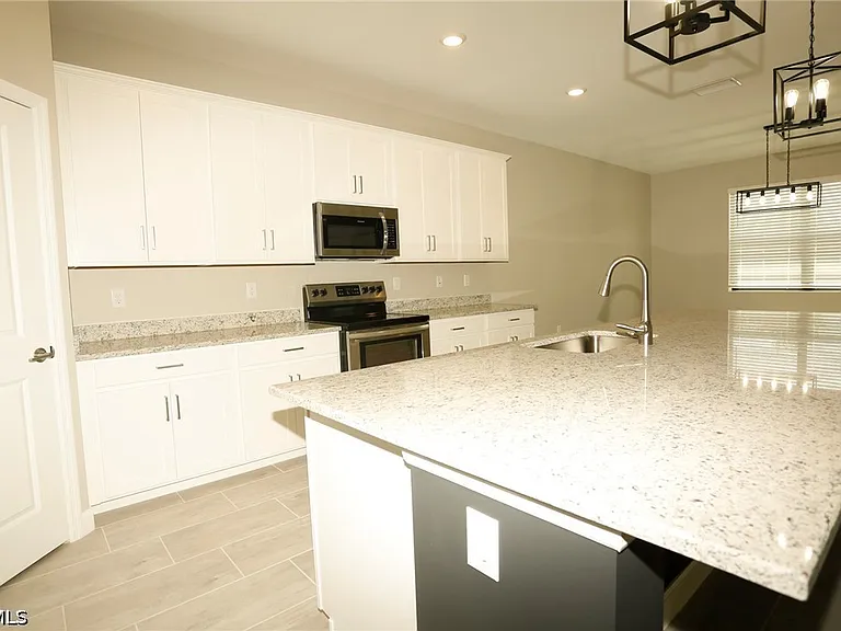 11380 Canopy Loop — Photo 12