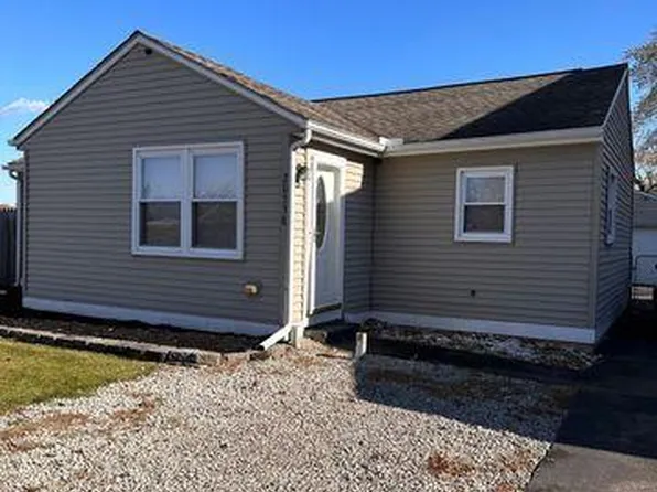 20338 Gillman St, Livonia, MI 48152