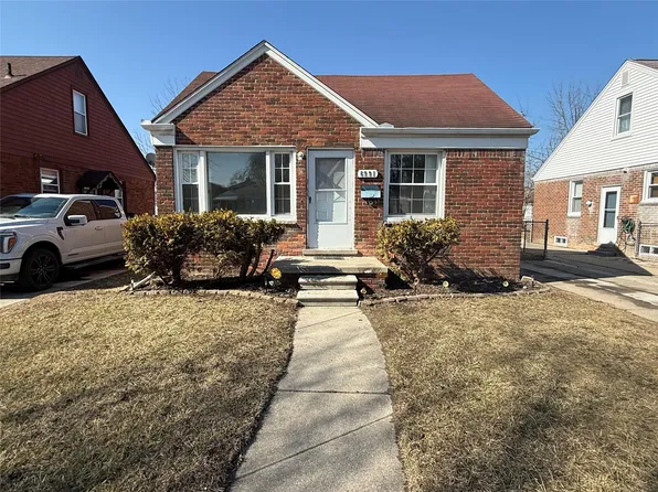 6991 Colonial St, Dearborn Heights, MI 48127