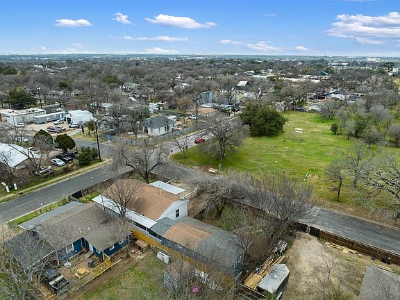 2nd image of 901 Valdez St #1-3