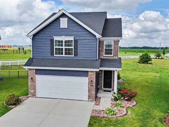 130 Baycrest Ct, Saint Charles, MO 63301