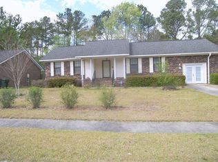 457 Fox Hunt Rd, Goose Creek, SC 29445