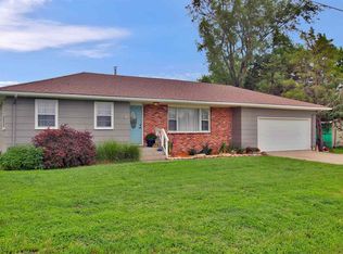 2314 S Anderson Ave, Newton, KS 67114