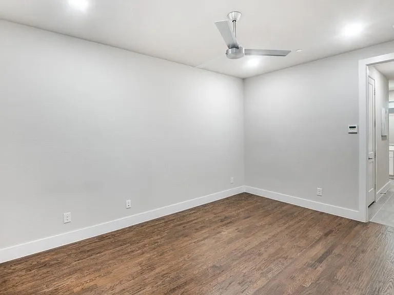 3170 Carmel St #102 — Photo 4