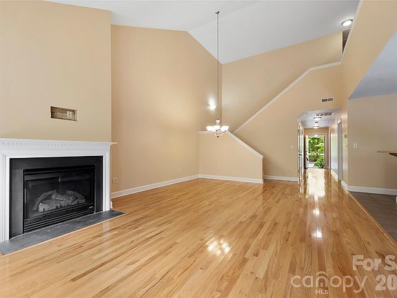 2nd image of 156 B Wash Creek Dr