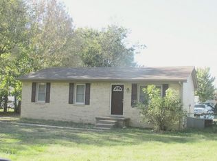 122 Bostick Dr, Hopkinsville, KY 42240