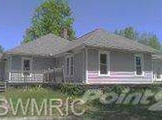 57841 Twin Lakes Rd, Cassopolis, MI 49031