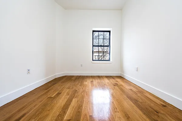 Rented by Nooklyn NYC LLC | media 37
