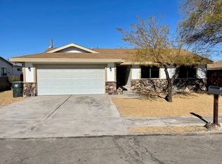 641 Lilac Ln, Bullhead City, AZ 86442