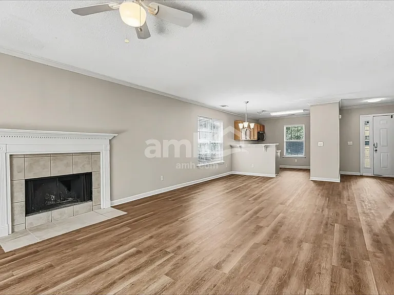 73 W Morningside Dr — Photo 5