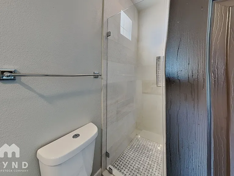 5233 Kendall Ridge Ct — Photo 10