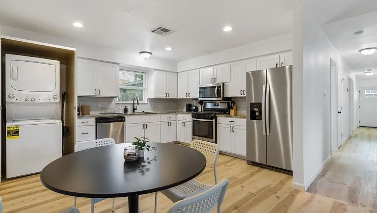 1118 Ebert Ave #C — Photo 15