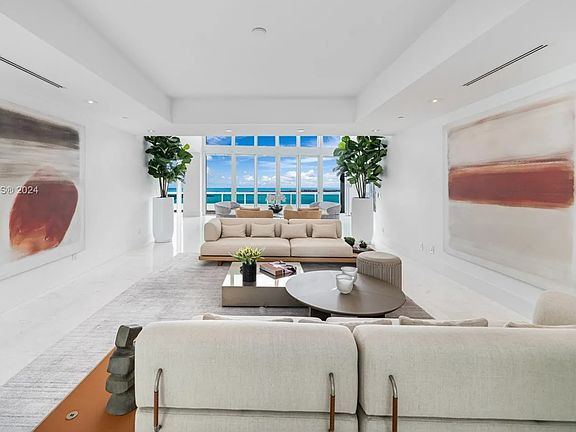 2nd image of 1643 Brickell Ave #Penthouse 1