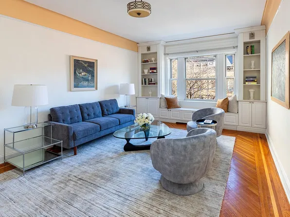 76 Remsen St APT 4B, Brooklyn, NY 11201