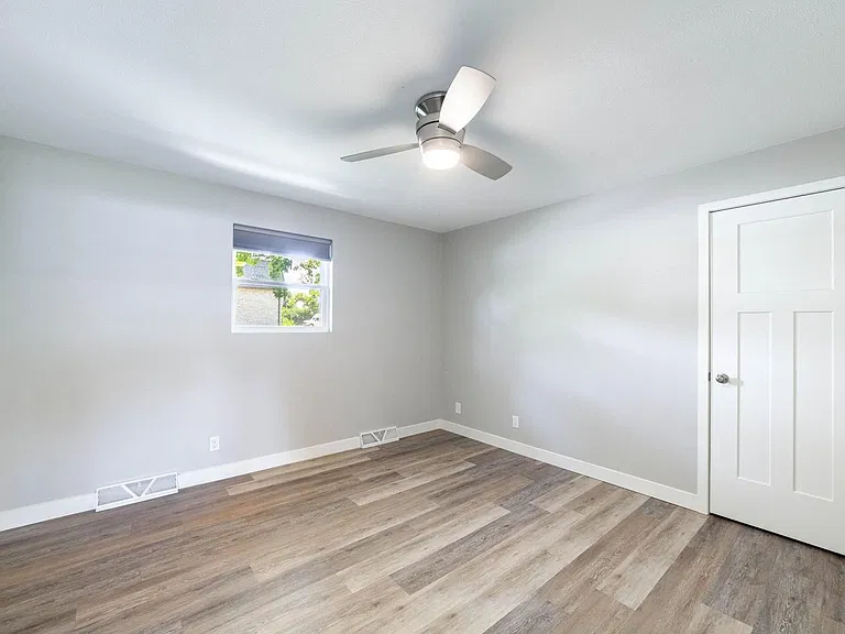 3405 Balboa Ln — Photo 19