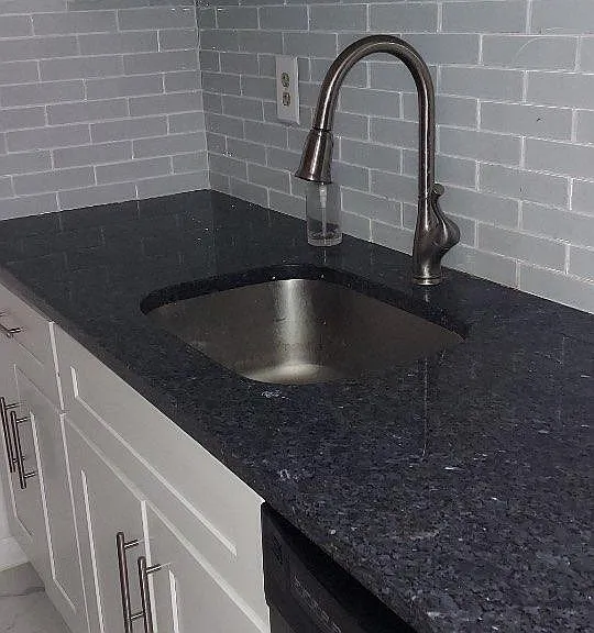 341 Monmouth St #203D — Photo 5