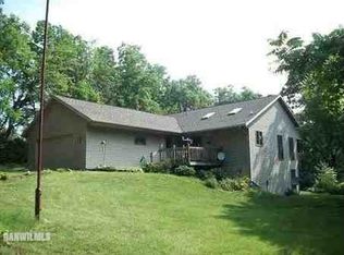 104 N Orange St, Orangeville, IL 61060