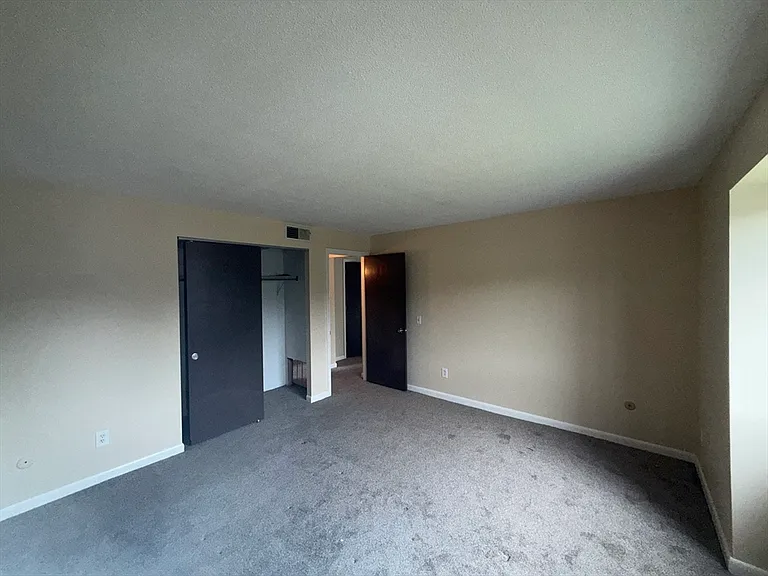 176 Maple Ave #1-31 — Photo 7