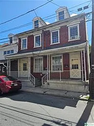 254 Cedar St #1 — Photo 1