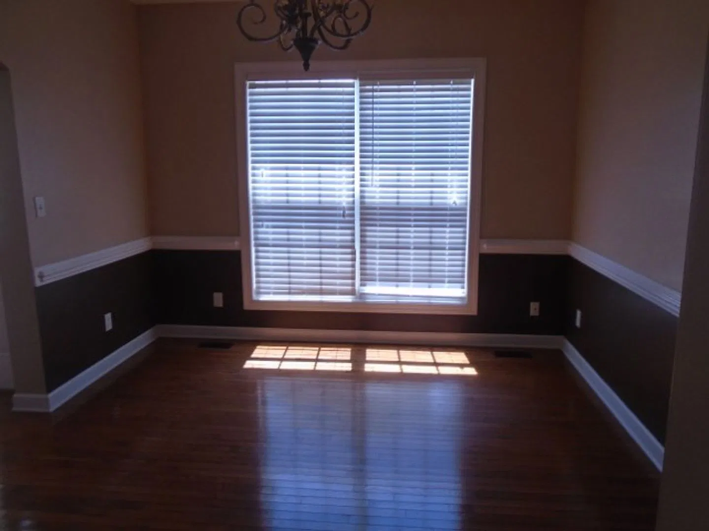 Available NOW, Will go Quickly! Spacious Property in Jack Britt School District! — Photo 4