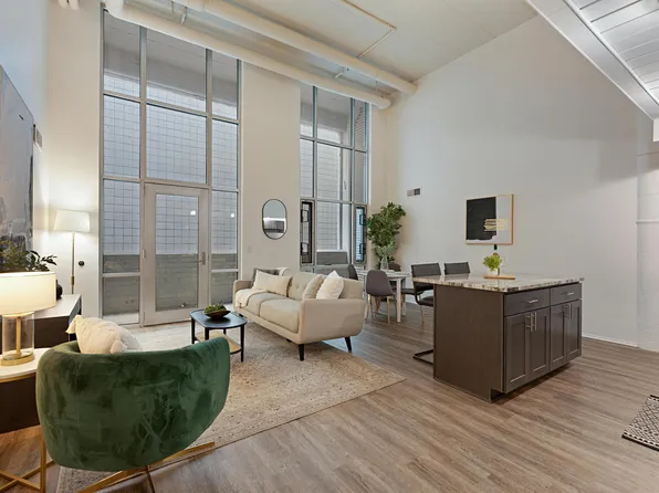 60 E Spring St APT 218, Columbus, OH 43215