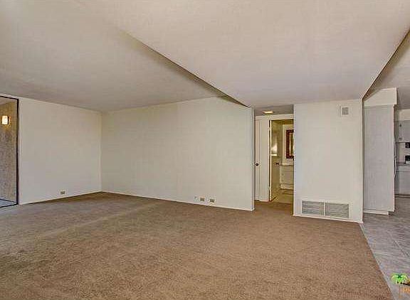 4th image of 241 E La Verne Way Unit B