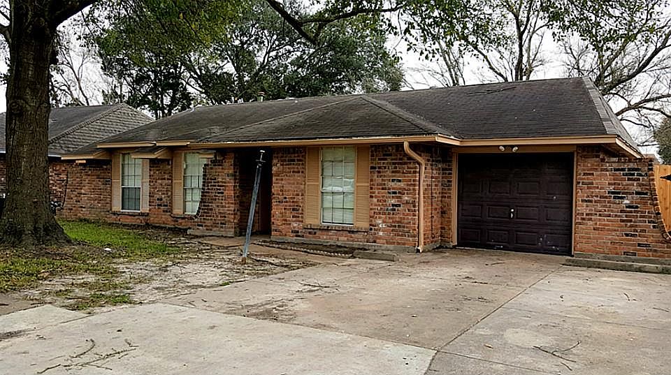 1st image of 1011 Forestburg Dr