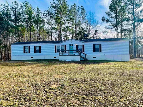 1035 Pocahontas Rd, Pocahontas, TN 38061