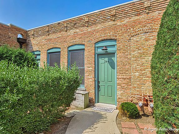 2nd image of 344 Hutchins Ct #344