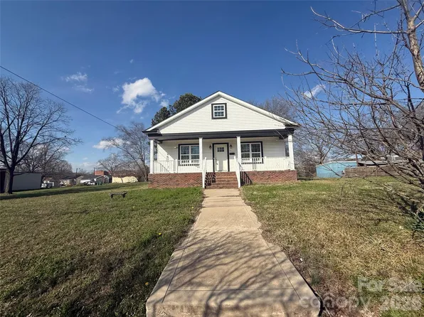 417 E Virginia Ave, Bessemer City, NC 28016