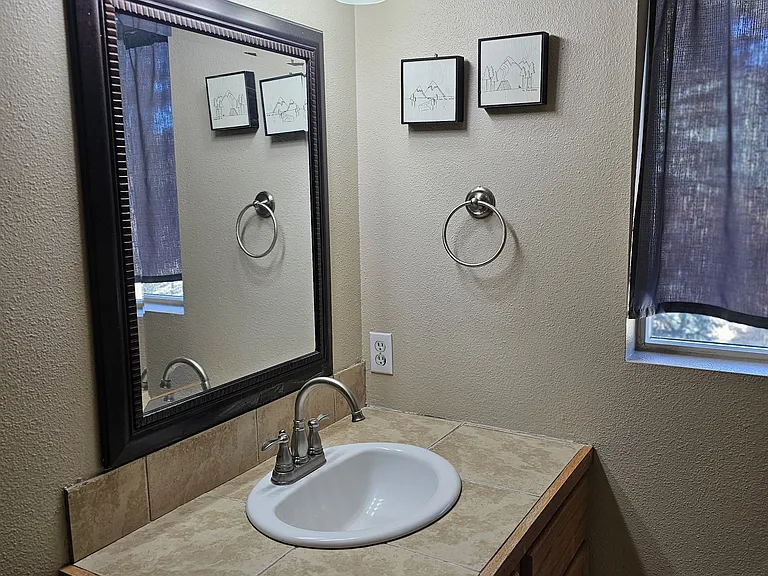 252 Blossom Rd — Photo 8
