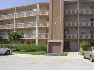 4046 Guildford Dr #C, Boca Raton, FL 33434