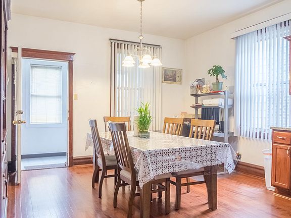 5th image of 5015 W 25th Pl