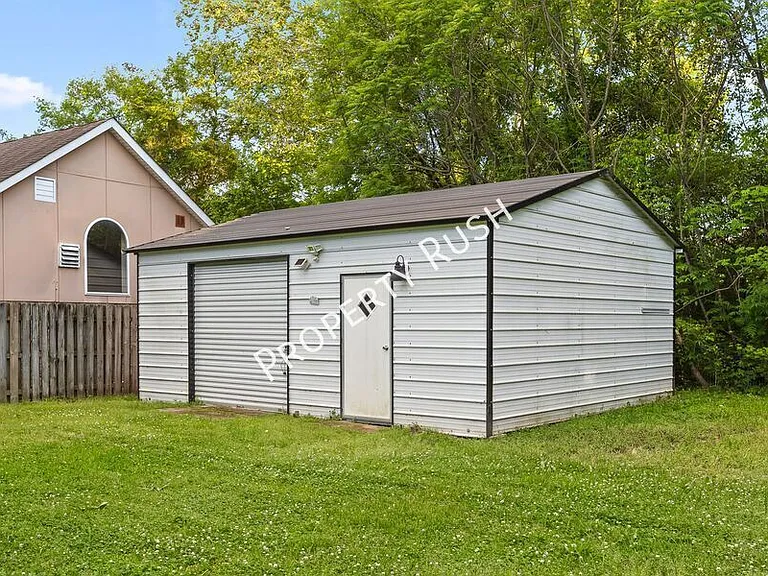 3404 Frawley St — Photo 41