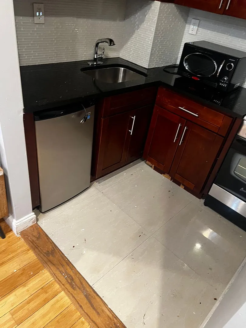 574 Madison Ave — Photo 2