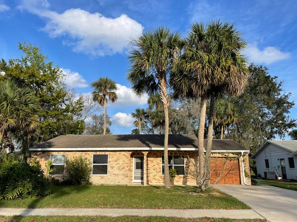 1953 Red Cedar Cir