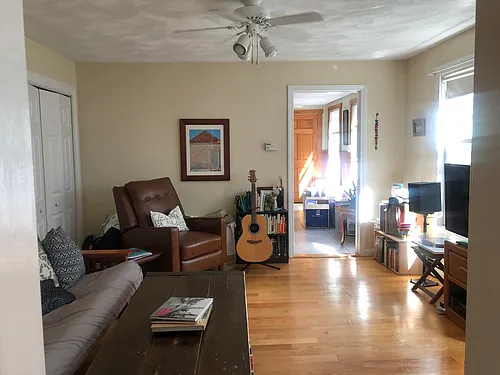 260 Norfolk St #1R Photo 1