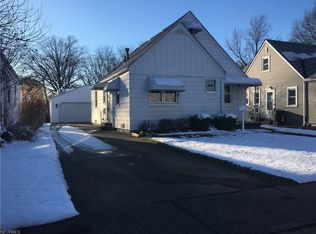 242 Bellfield Ave, Elyria, OH