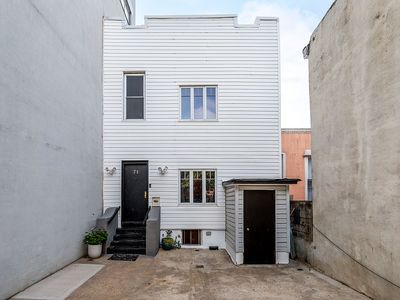 71 Stagg St, Brooklyn, NY, 11206