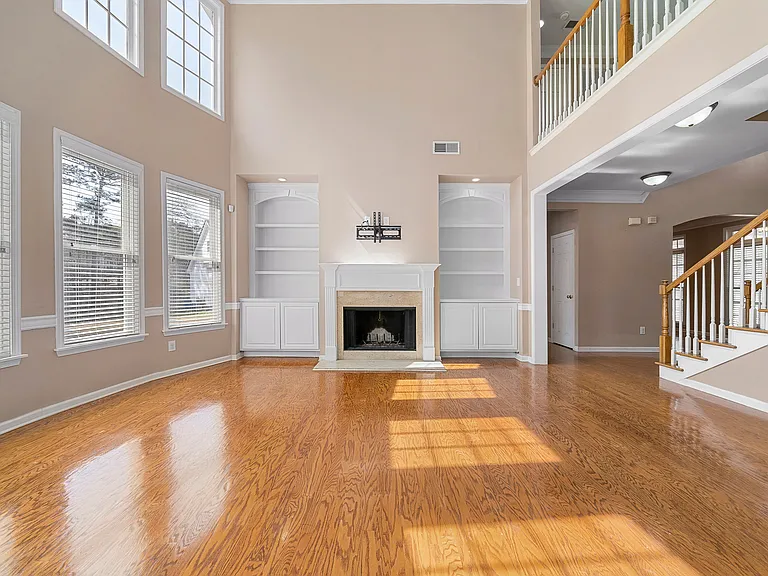 130 Candler Ct — Photo 7