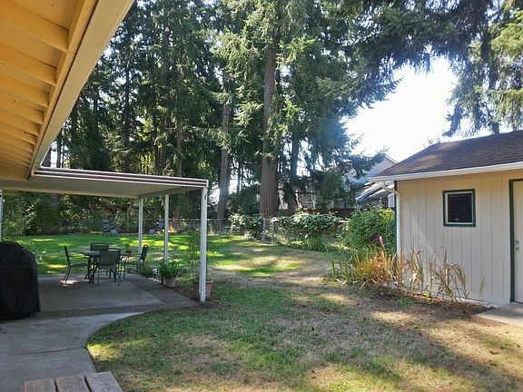 3rd image of 5319 Alder Glen Ct SE