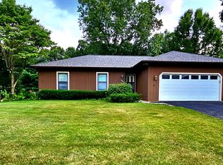 300 Hidden Forest Ln, Battle Creek, MI 49014