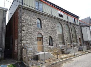 355 Martin St, Philadelphia, PA 19128