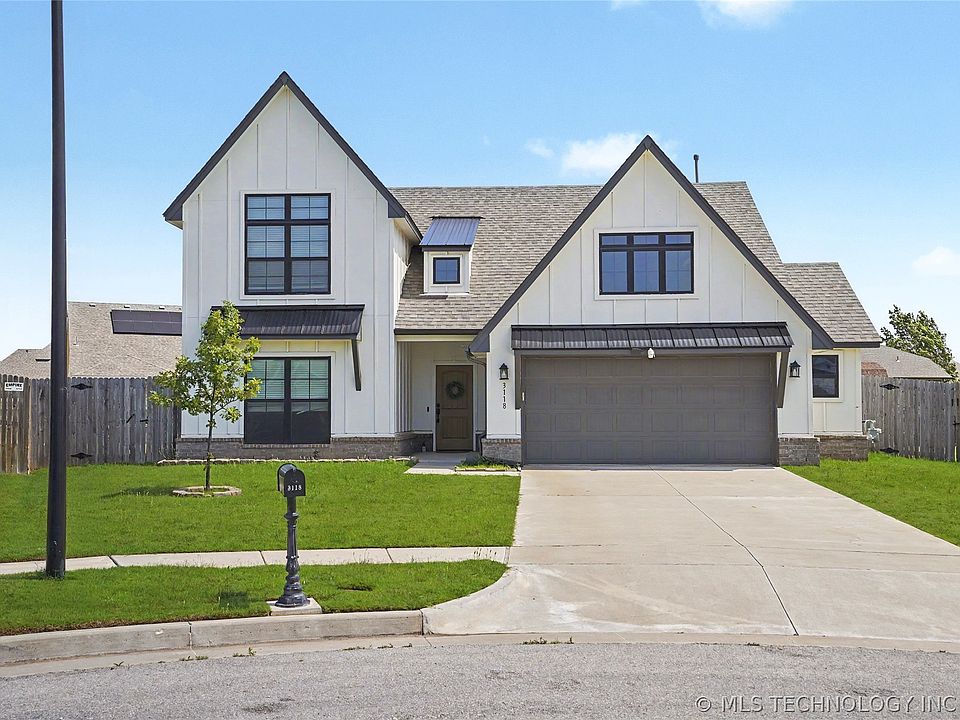 1st image of 3118 W Yuma Ct