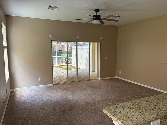 3rd image of 1407 Retreat Cir